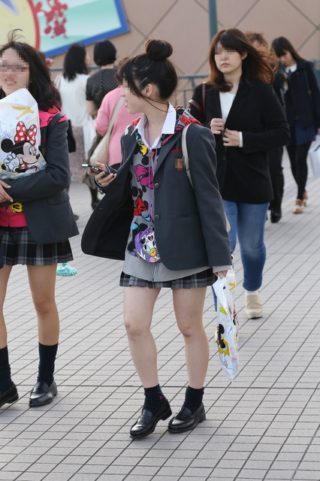 【画像】公然わいせつな街撮りJKさん | JKちゃんねる|女子高生画像サイト